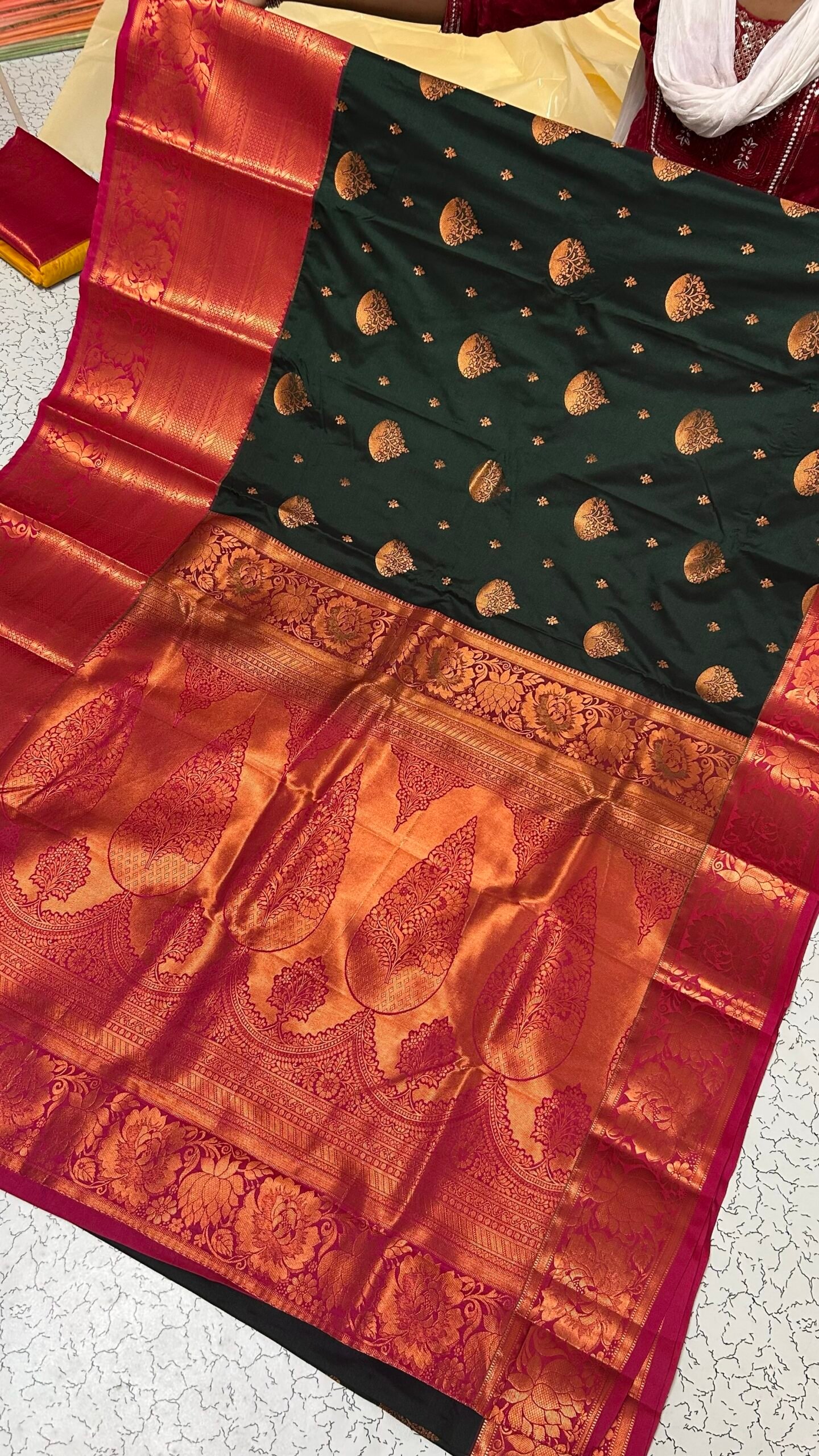 VAISHU52