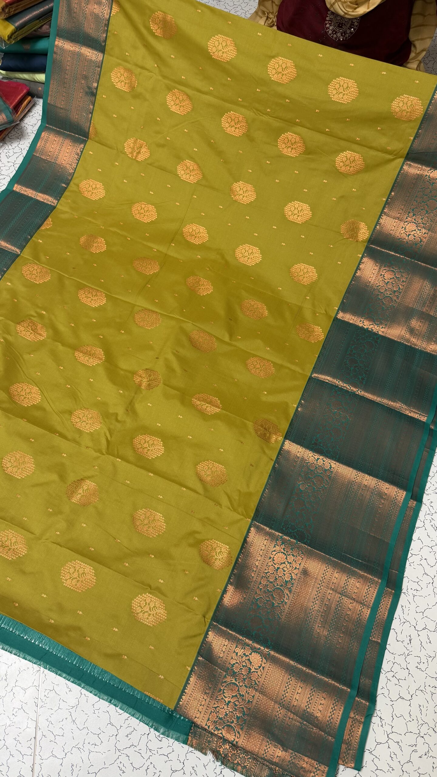 VAISHU03