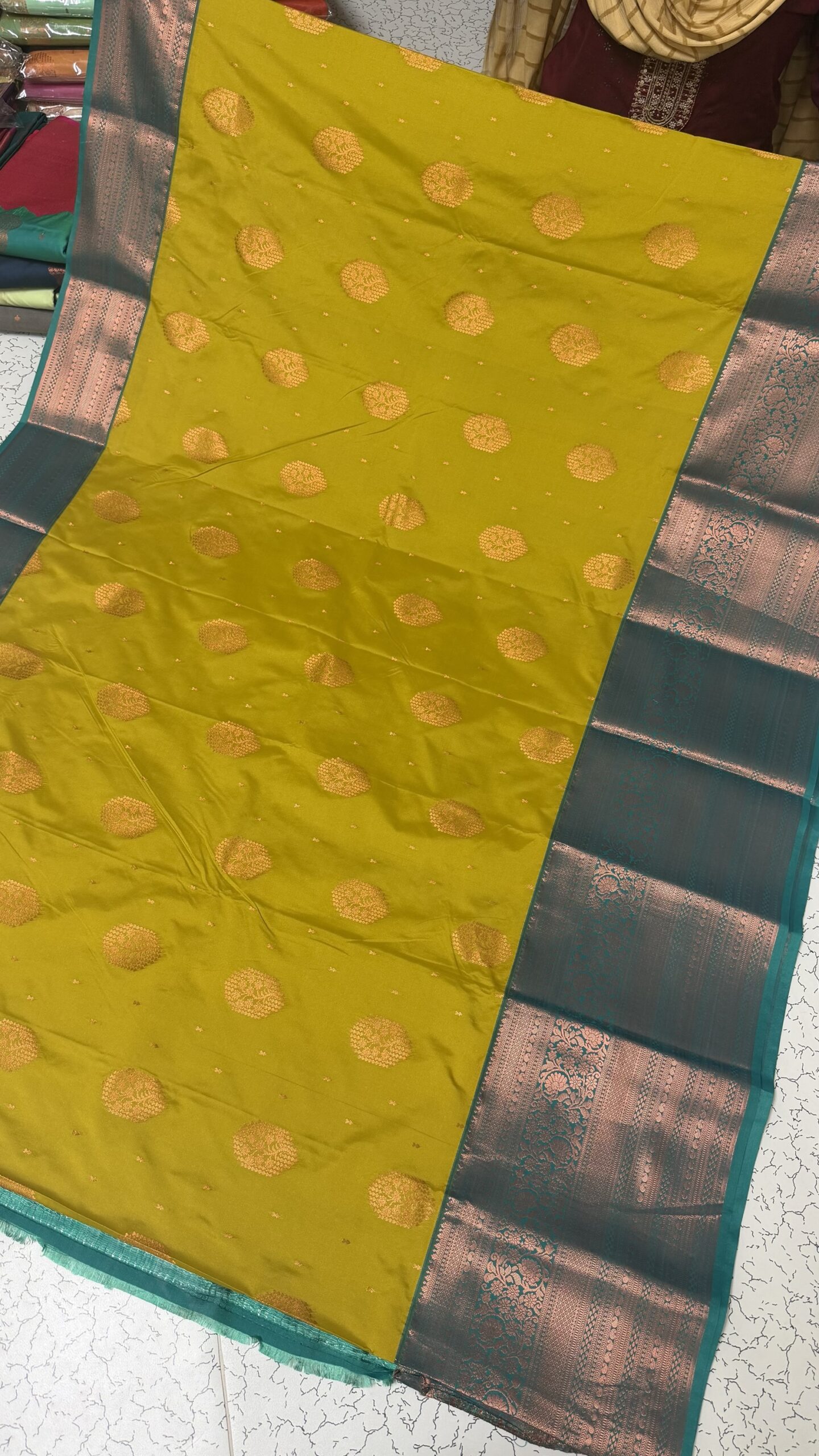 VAISHU08