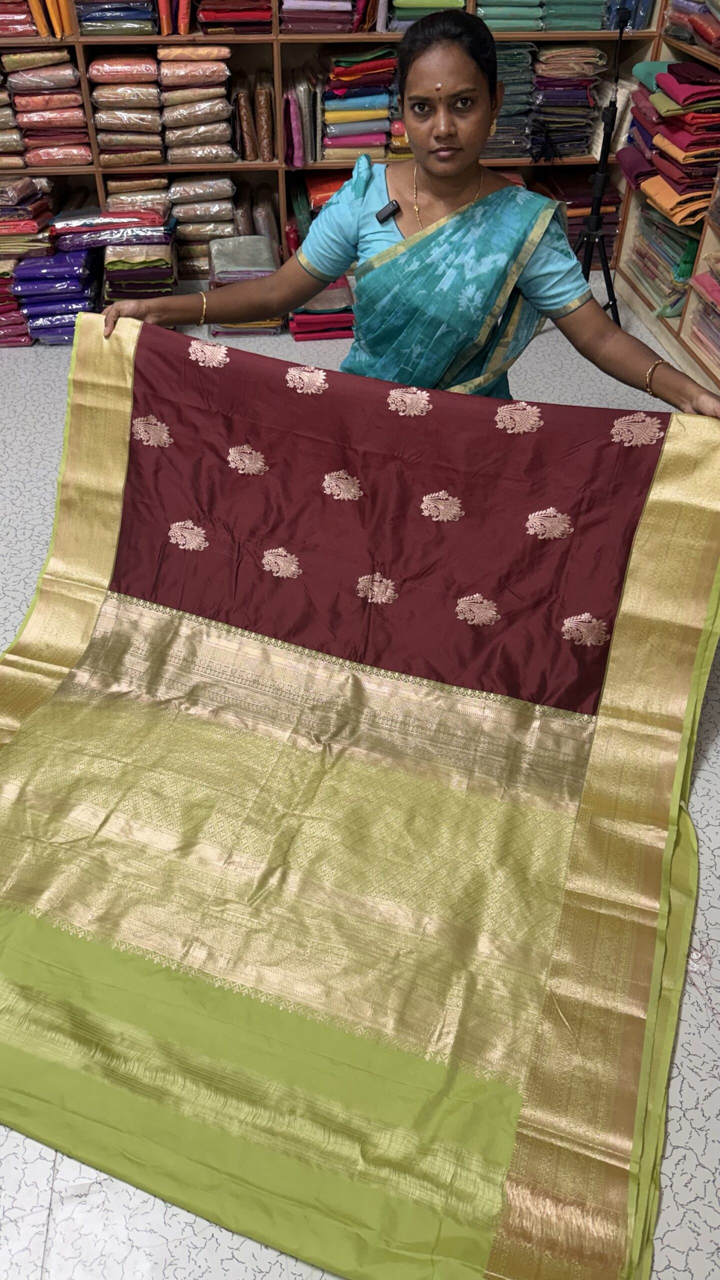 SRINITHI08