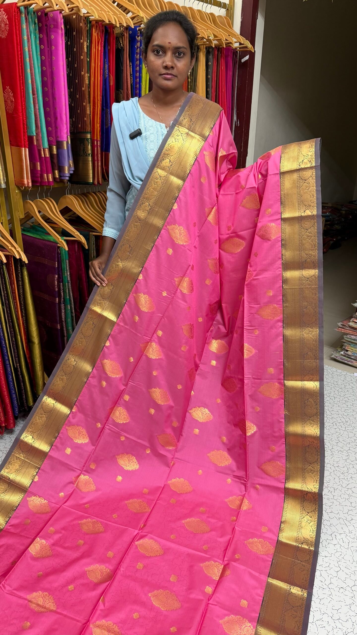 AARTHI51